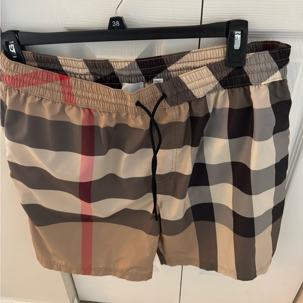 💯 % AUTHENTIC BURBERRY SWIM SHORTS